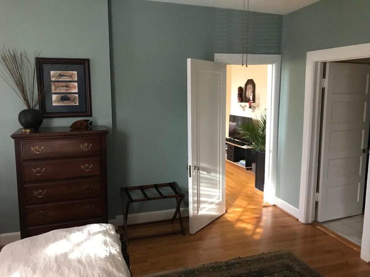 Charles Bass House Bed & Breakfast South Boston Exteriör bild